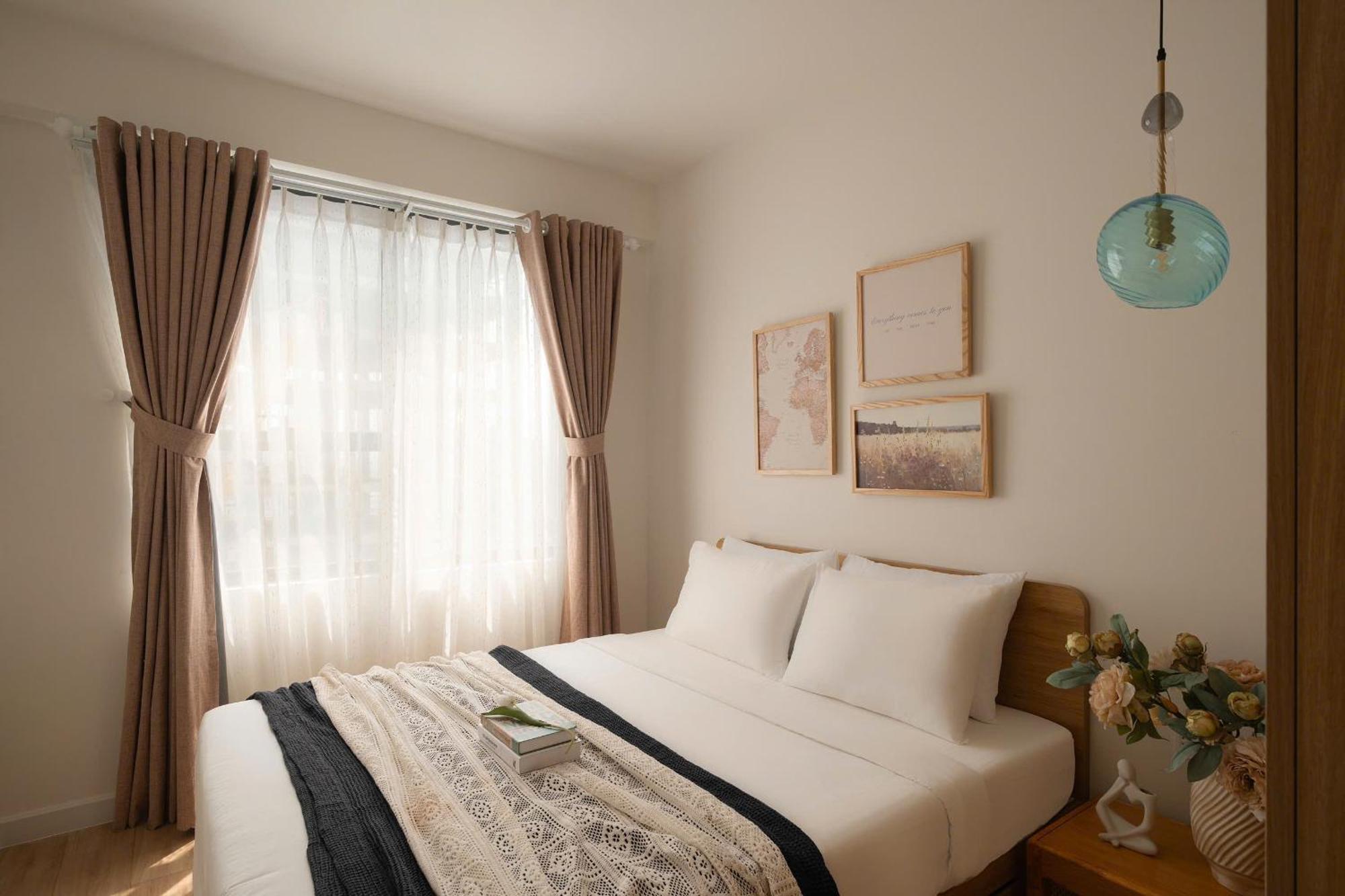 Otis - Soho District 1 - Near Bui Vien Apartment *
