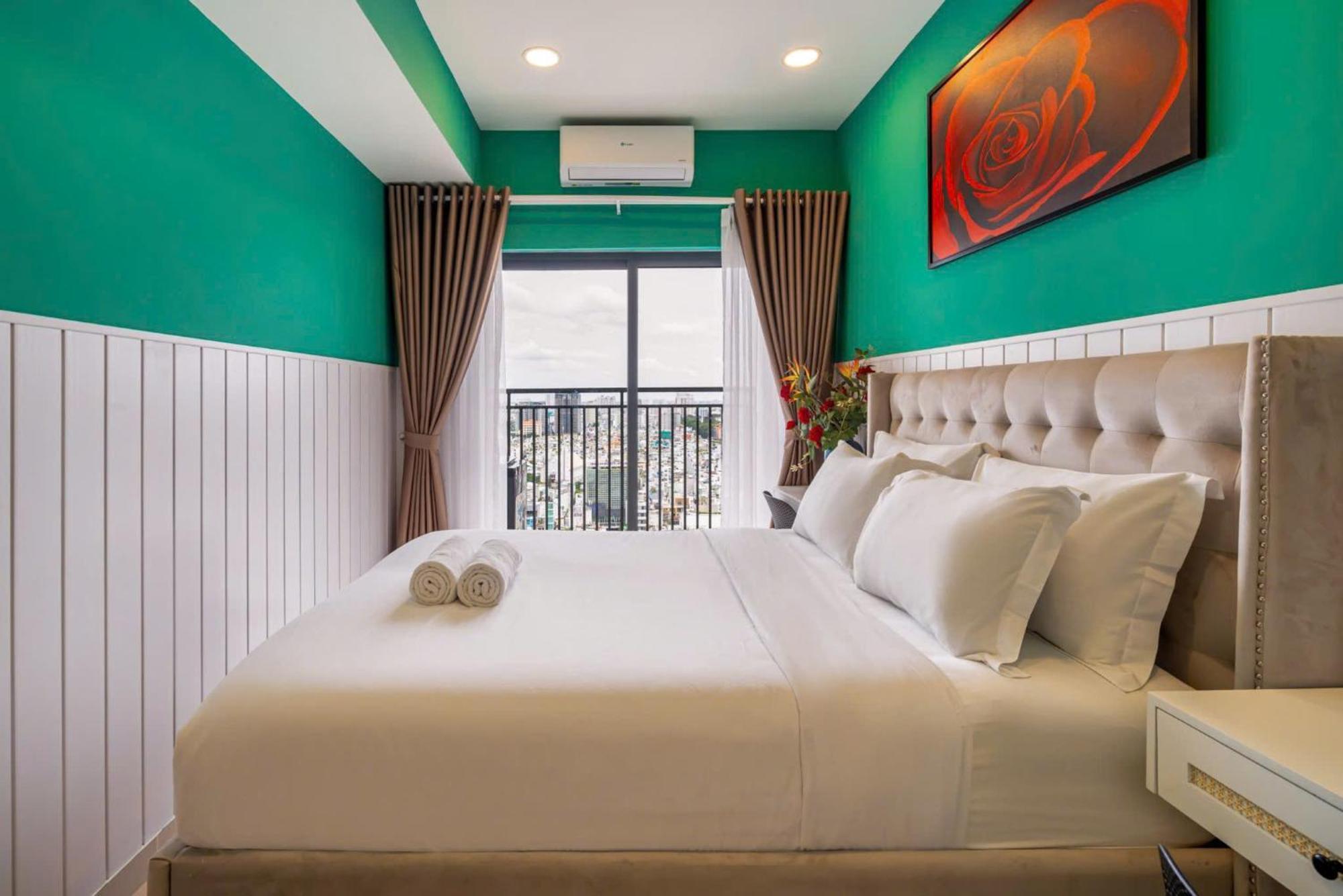 Aris Soho Balcony Saigon District 1 Căn hộ